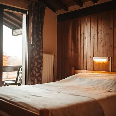 Le Grand Cerf 25 Pers, Malmedy- Rustique, Jardin شاليه