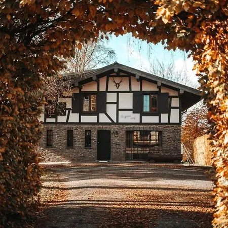 Le Grand Cerf 25 Pers, Malmedy- Rustique, Jardin