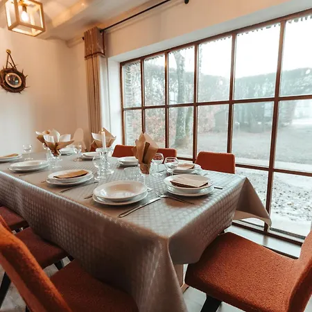 Le Grand Cerf 25 Pers, Malmedy- Rustique, Jardin