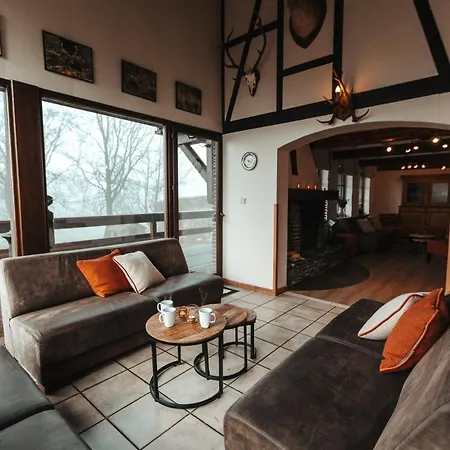 Le Grand Cerf 25 Pers, Malmedy- Rustique, Jardin * مالميدي