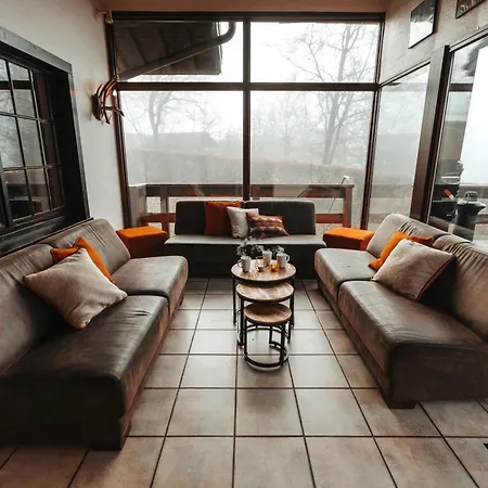 Chalet Le Grand Cerf 25 Pers, Malmedy- Rustique, Jardin Malmedy